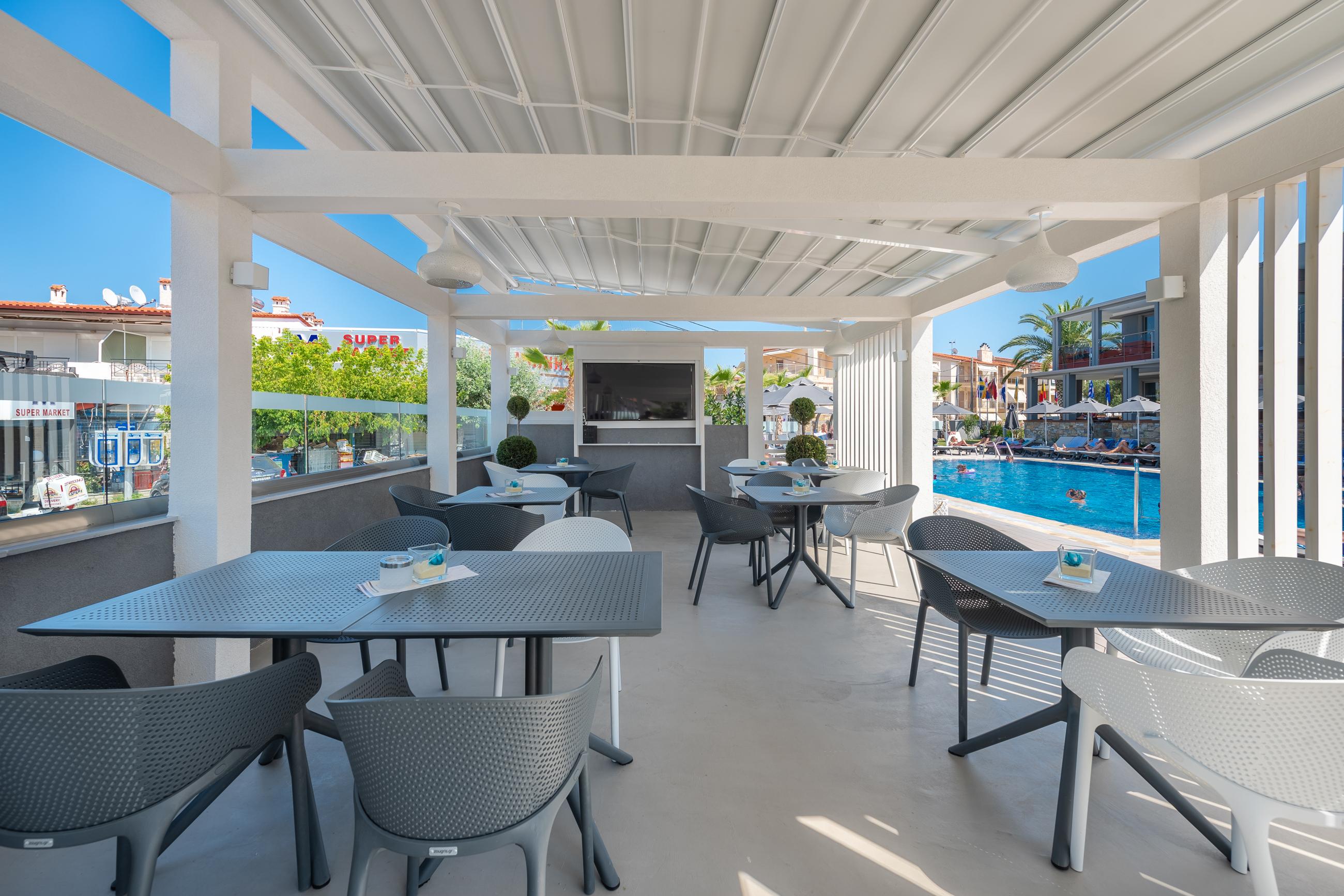 Dionysos Hotel & Suites Ханиоти Экстерьер фото