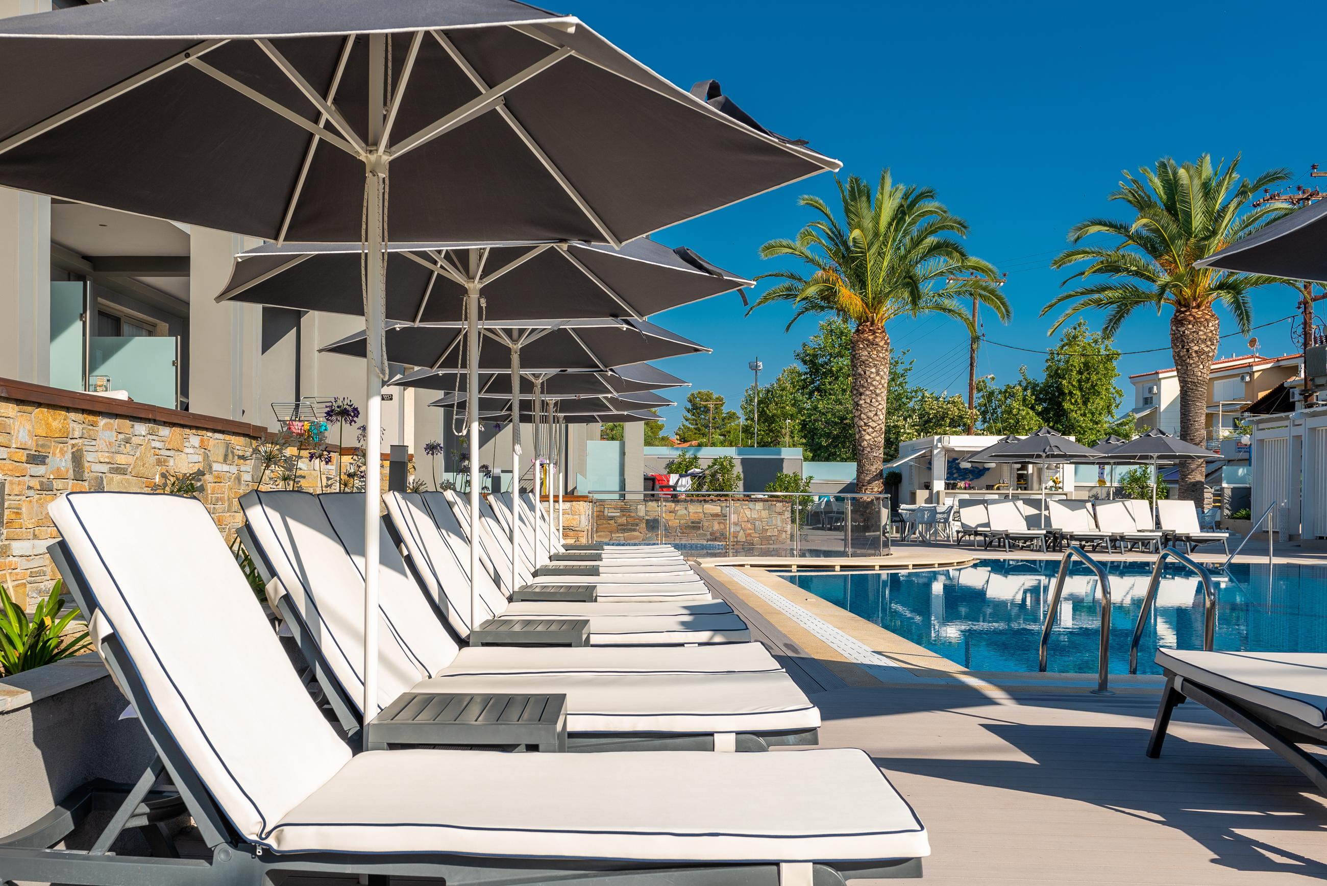 Dionysos Hotel & Suites Ханиоти Экстерьер фото