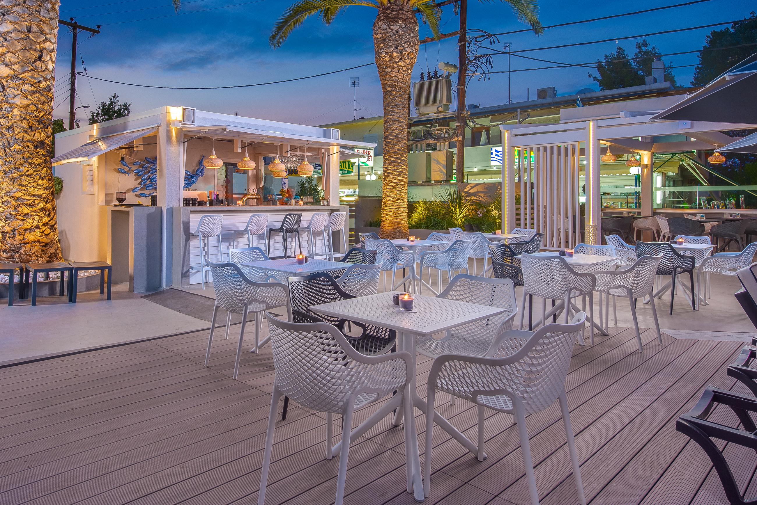 Dionysos Hotel & Suites Ханиоти Экстерьер фото
