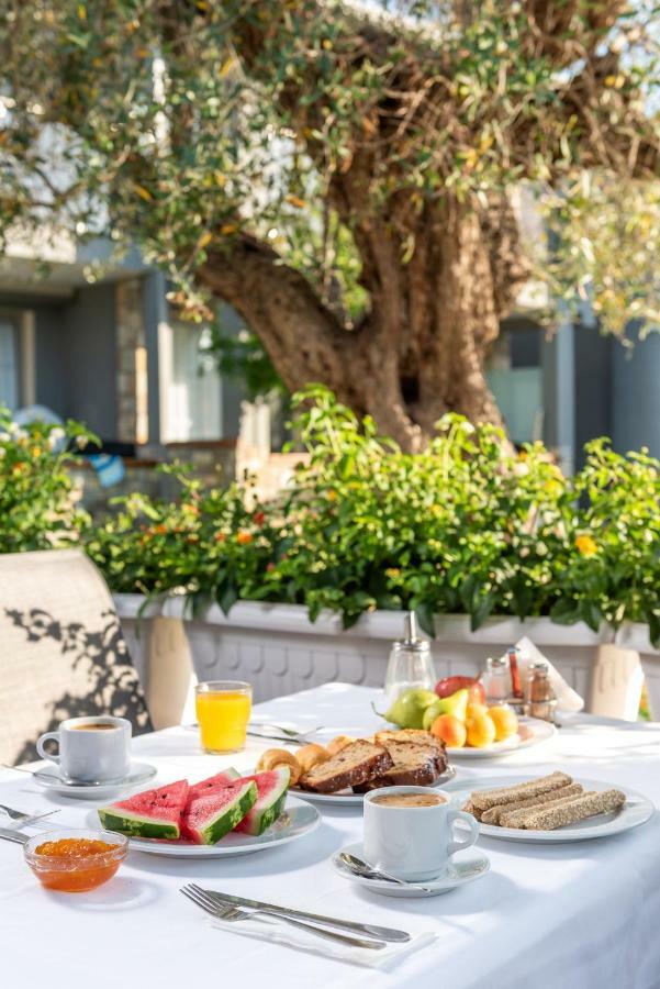 Dionysos Hotel & Suites Ханиоти Экстерьер фото